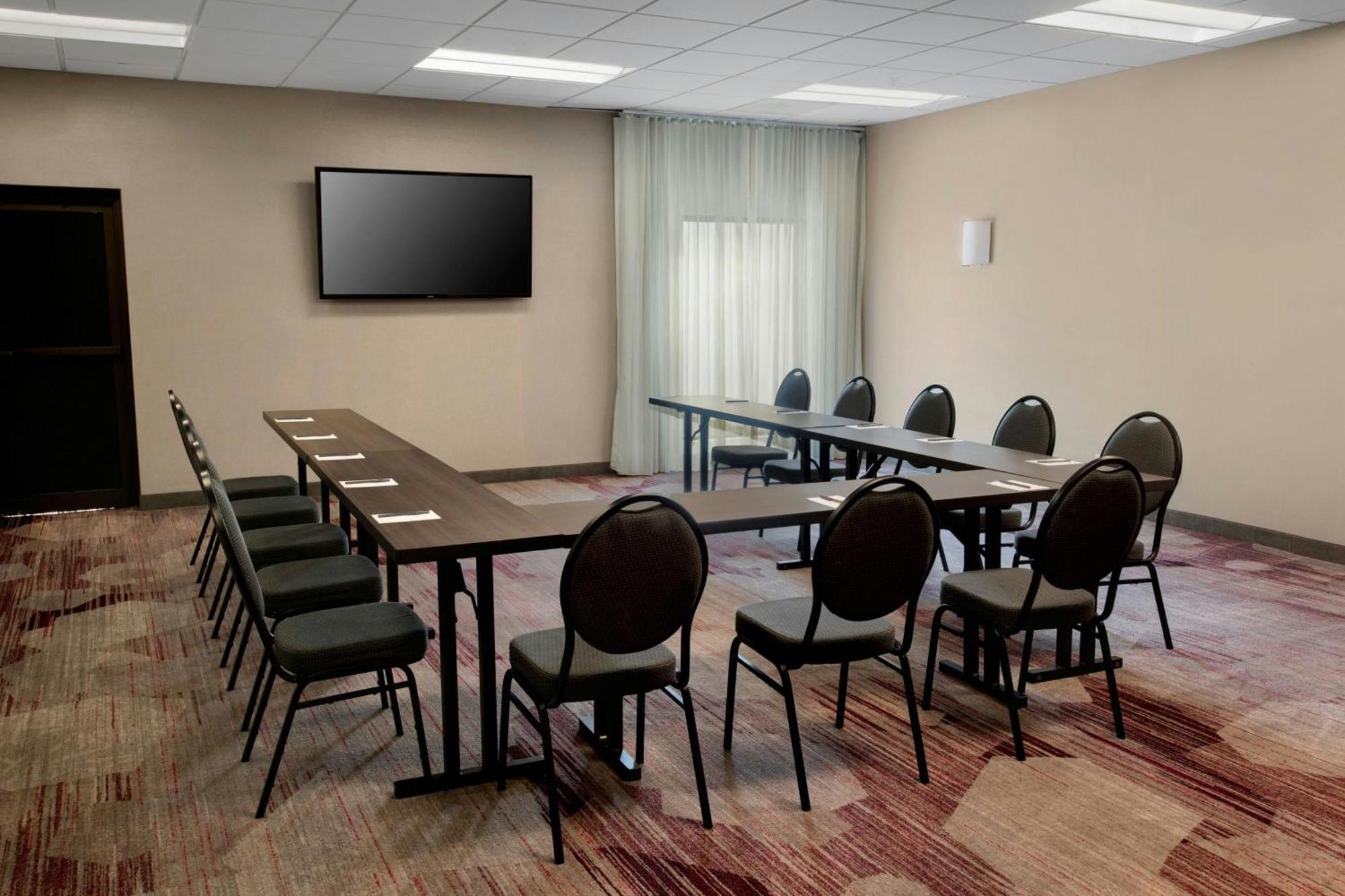 Courtyard By Marriott Mt. Laurel Hotel Mount Laurel Bagian luar foto